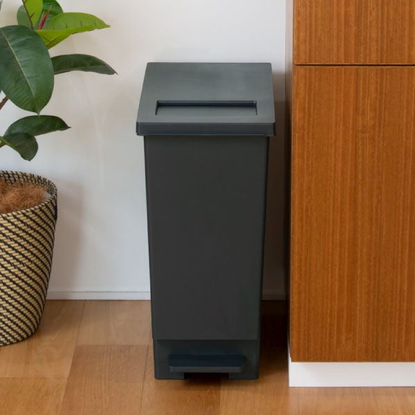 プッシュ&ペダル ダストボックス 45L | インテリア雑貨・ゴミ箱