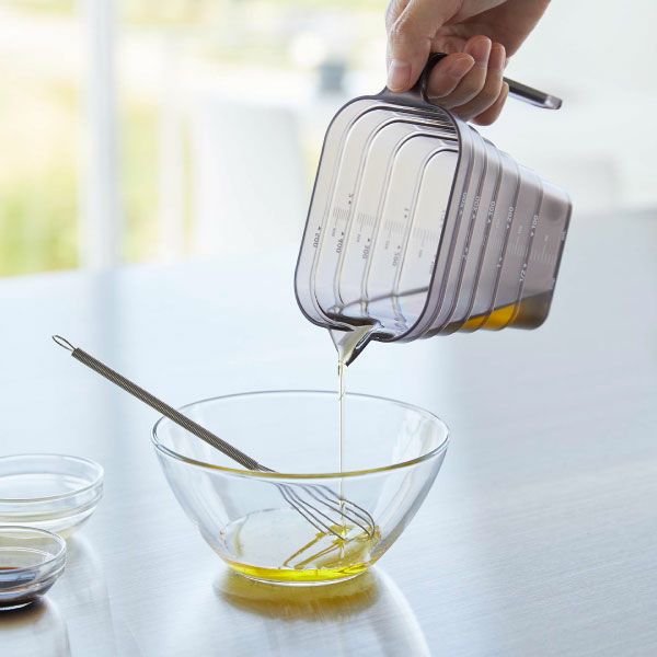 山崎実業 マグネット段々計量カップ タワー 500ml tower | キッチン雑貨・タワーシリーズ