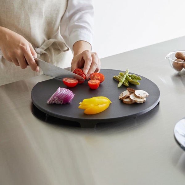 山崎実業 食洗機対応 マグネット抗菌まな板 タワー ラウンド tower | キッチン雑貨・タワーシリーズ