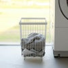 山崎実業 折り畳み脚付きランドリーバスケット tower | インテリア雑貨・タワーシリーズ