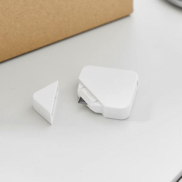 山崎実業 マグネットセラミックダンボールカッター タワー tower | インテリア雑貨・タワーシリーズ