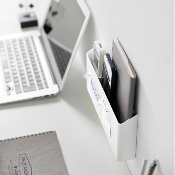 山崎実業 ウォールリモコンホルダー タワー 石こうボード壁対応 tower | インテリア雑貨・タワーシリーズ