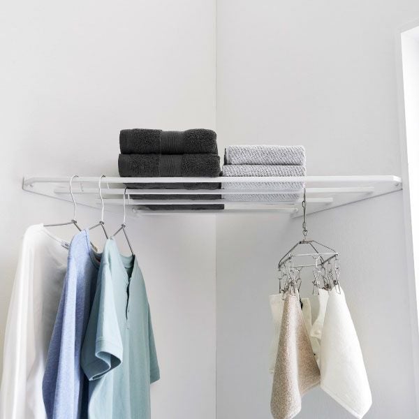 山崎実業 コーナーハンガーラック タワー 石こうボード壁対応 tower | インテリア雑貨・タワーシリーズ