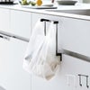 山崎実業 キッチンシンク下収納扉レジ袋ハンガー tower | キッチン雑貨・タワーシリーズ