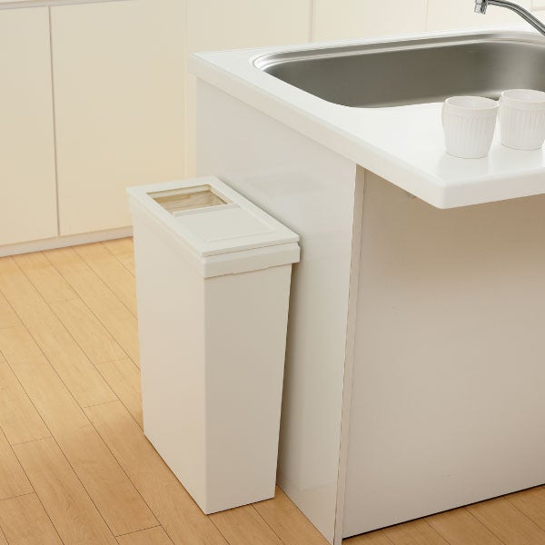 SOLOW ソロウ 隙間や通路で使えるダストボックス スライドオープン 40L | インテリア雑貨・ゴミ箱
