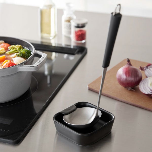山崎実業 陶器 お玉スタンド タワー tower | キッチン雑貨・タワーシリーズ